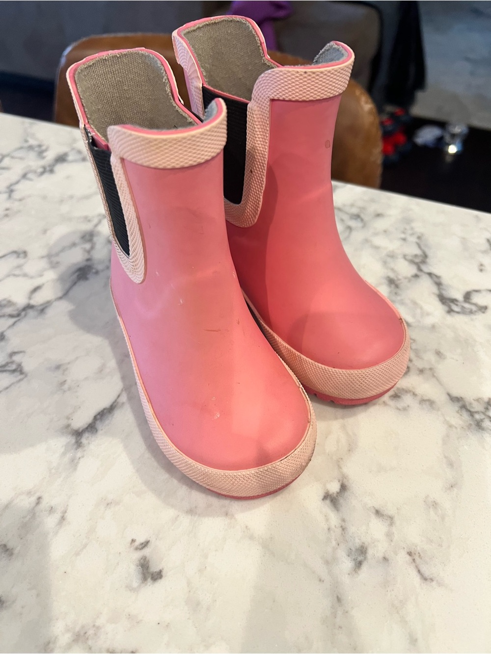 Jan and Jul Pink size 5 rain boots